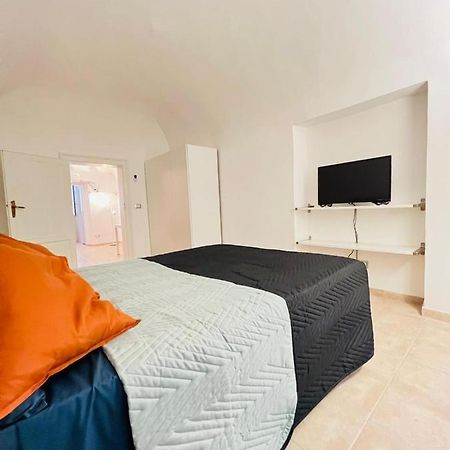Casa Aurora Leilighet Bari Eksteriør bilde